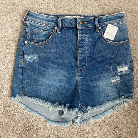 Free People Pants - Free People NWT Denim Shorts. Size 30.